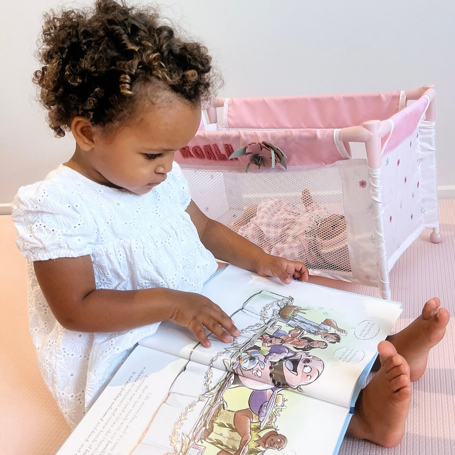 DeCuevas Toys Koala Travel Cot for Dolls