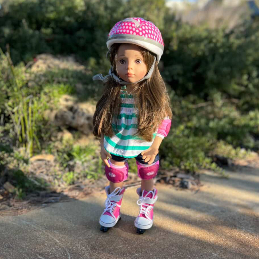 Götz Inline Skates Set size XL for Standing Doll