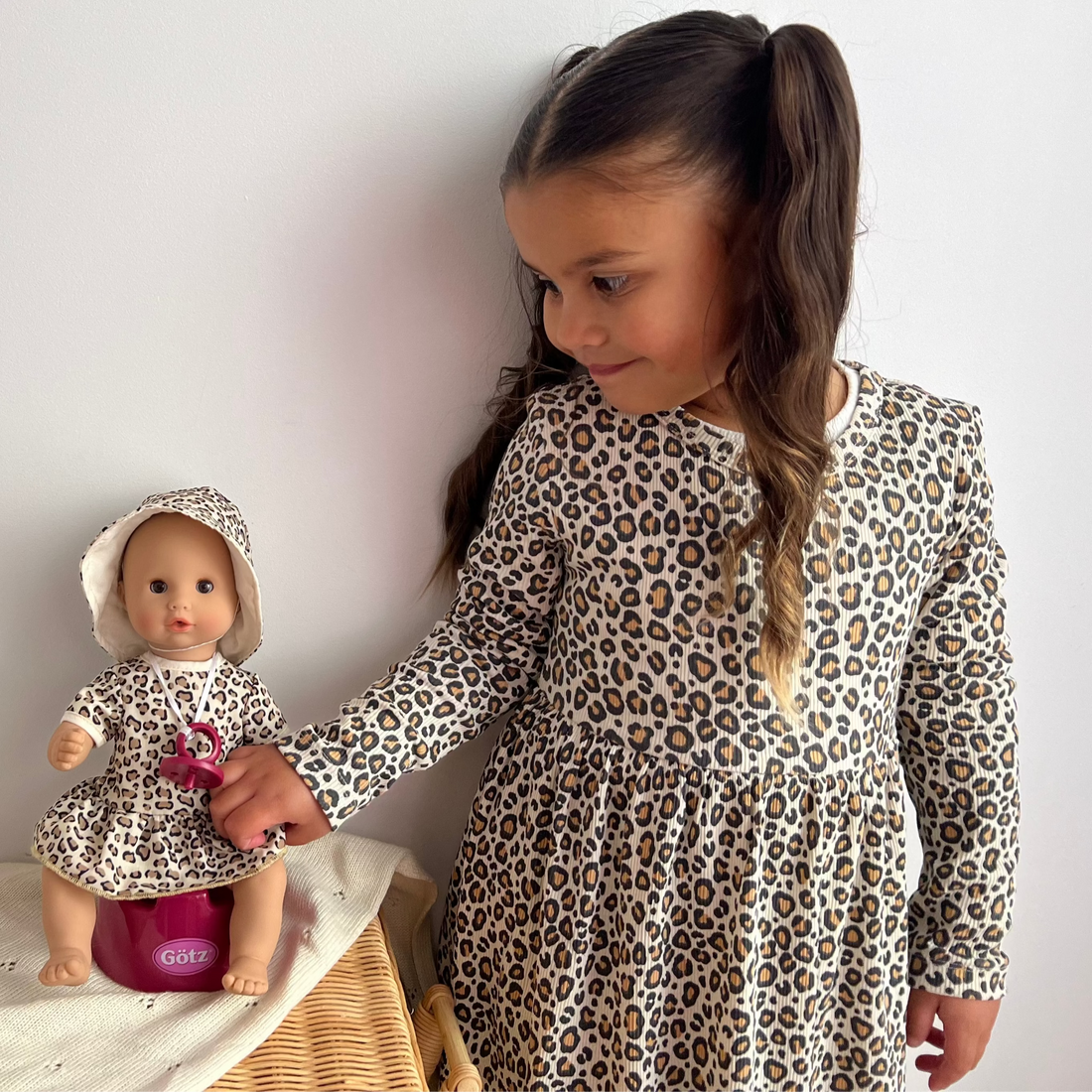 Götz Bath Baby Doll Plus Potty - Sleepy Aquini Baby - Cats