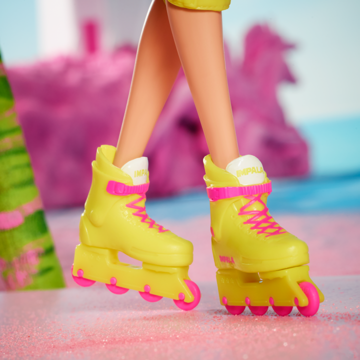 Barbie the Movie Collectible Doll, Margot Robbie As Barbie In Inline Skating Outfit - Dolls and Accessories